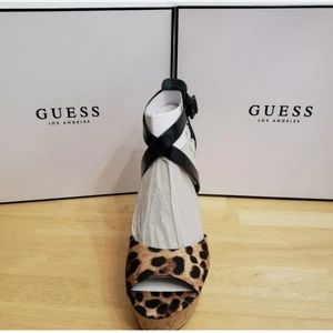 Guess size 8.5 high heel platform wedge Sandals heels shoes NWT